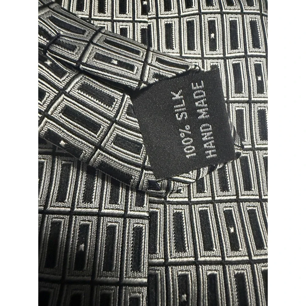 Bellini New York Milan Mens Silk Tie Silver Black Geometric Hand Made Necktie